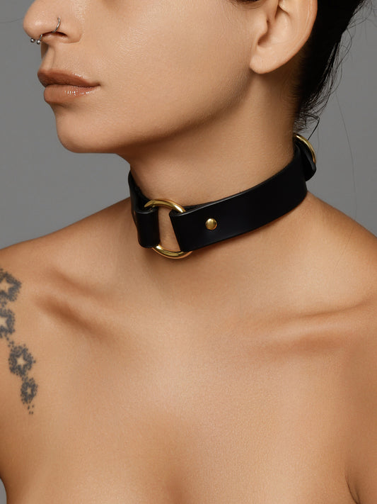 Nikki O Ring Collar